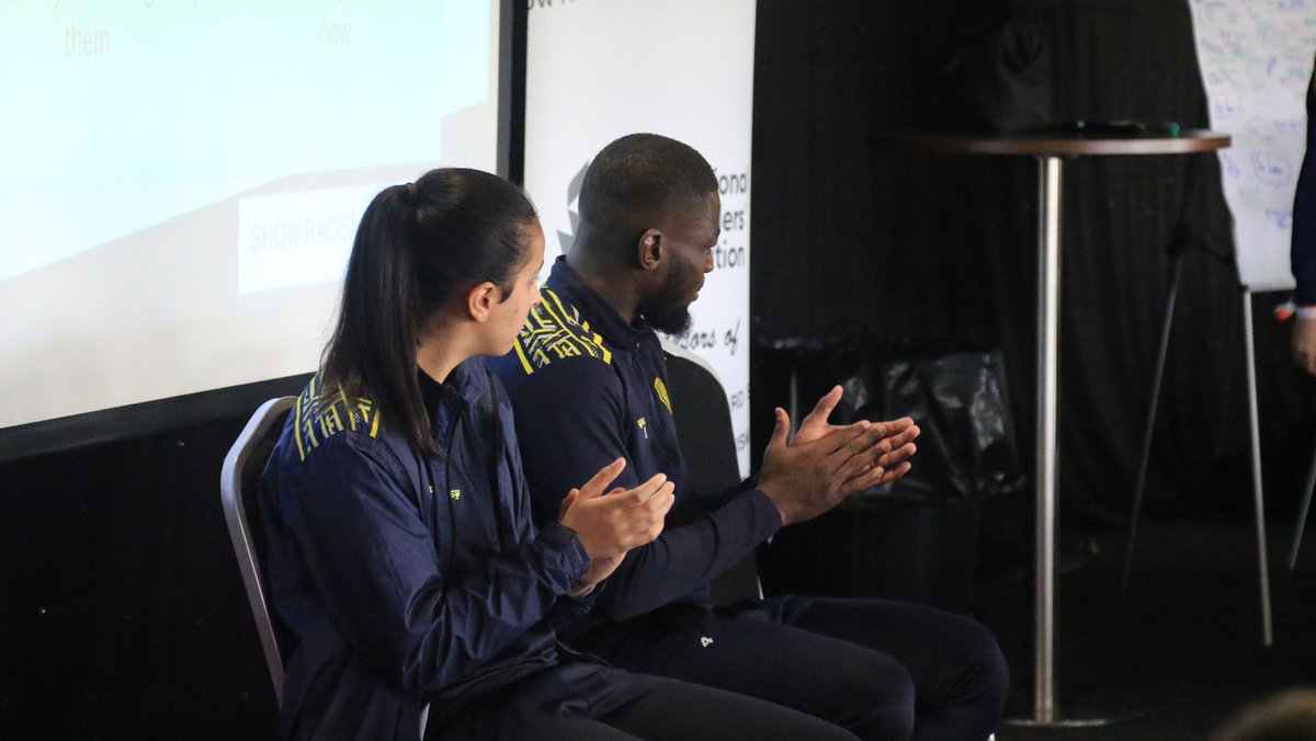 🟥❌ SHOW RACISM THE RED CARD @burtonalbionfc's men and women's first-team stars Deji Oshilaja and Hajrah Mahmood recently took part in a 'Show Racism The Red Card' workshop with students from local primary schools 🙌 For more information 👇 buff.ly/3W62Xmj #BACT