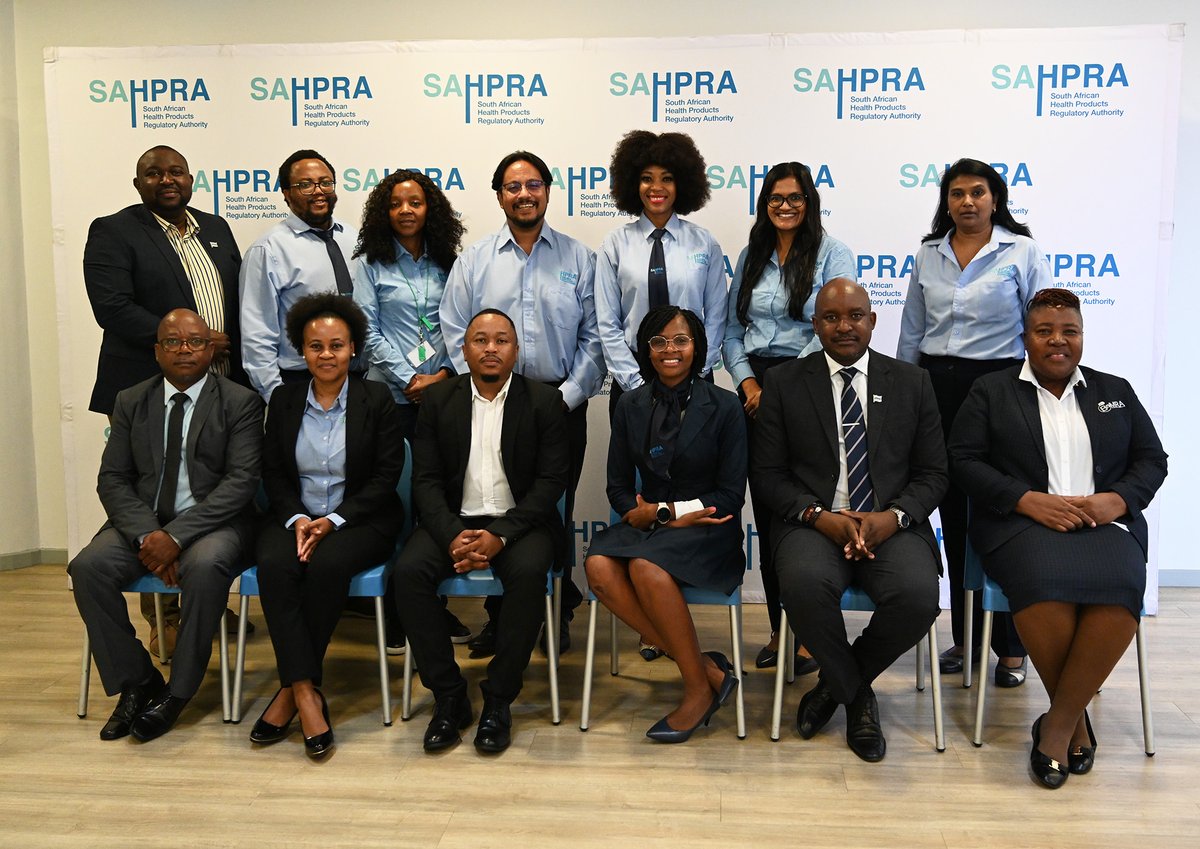 BOMRA PARTNERS WITH @SAHPRA1 TO STRENGTHEN REGULATION The Botswana Medicines Regulatory Authority (BoMRA) and the South African Health Products Regulatory Authority (SAHPRA) have signed a memorandum of understanding (MoU) aimed at strengthening the regulation of medical products