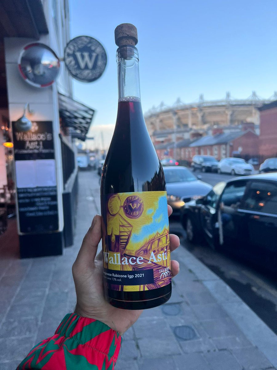 Our house red wine by the glass  (€7) or bottle is a Sangiovese from Emilia Romagna 🍇 (€27) 
#WineWednesday #Dublin #WineImporters #italian 
wallacewinebars.ie/asti/ 🇮🇹