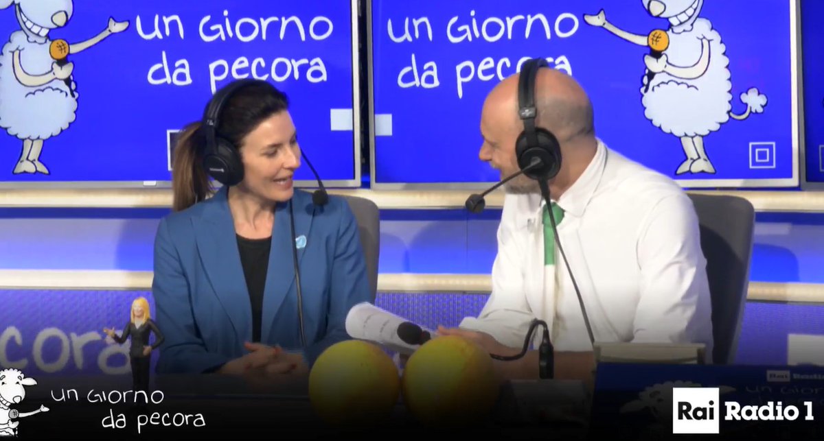 Buongiorno a tutti! Oggi a #ugdp @Radio1Rai il Simpatico @giorgiolauro vi ha portato in studio @eurodeputatipd @ale_moretti!