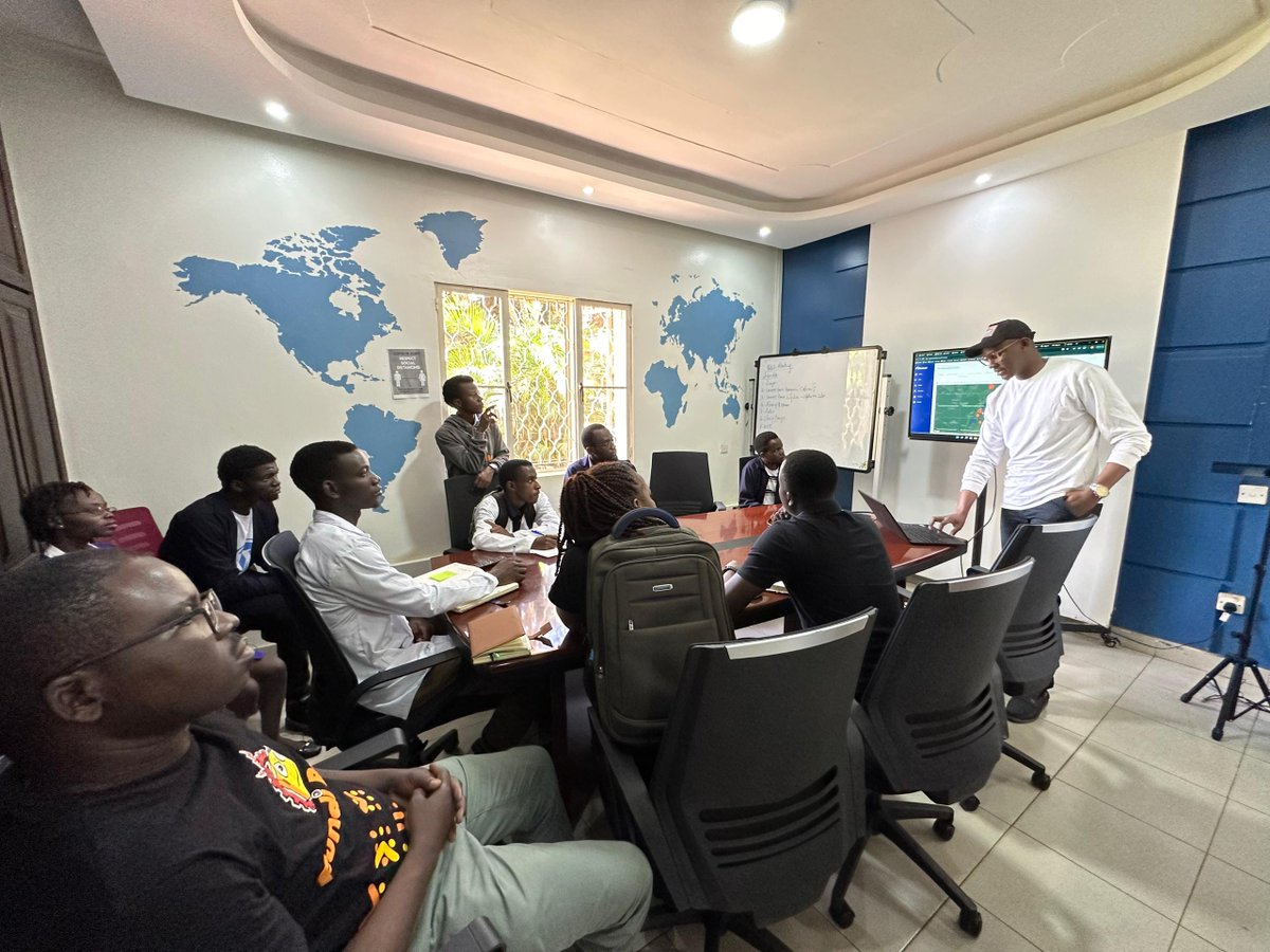 InnovexUG's tweet photo. Exciting day at Innovex with interns from @FundiBots Bridging theory & practice in IoT. Empowering the next generation of innovators with hands-on experience. Thank you, FundiBots, for visiting us! ๐ค
#Innovex #FundiBots #IoT #Education #Innovation https://t.co/jmvpBjtEqW