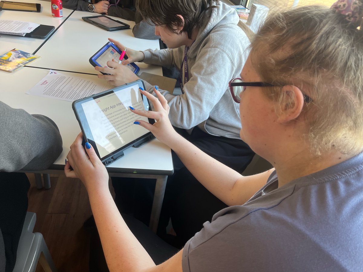 We have visited four Sixth Form groups @YsgolYDeri to give a demo and to test out Innovate Trust's brand new Volunteering Hub! Thank you everyone for all your feedback #DigitalInclusion #CoProduction #Accessibility @VolWales