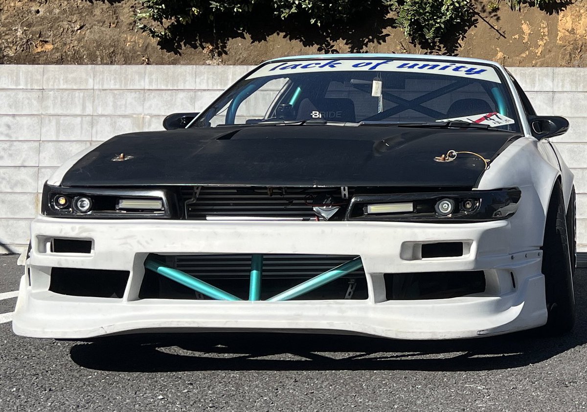 _MeroA77_'s tweet photo. 特徴になりそうな画像載せていきます

・フロント ZSS DG-7R 自家塗装
・中置きインタークーラー
・前後ジャッキアップバー
・ガナドール(カーボンモデル)
・内装…写真添付
・エンジンルーム…写真添付 https://t.co/kJTSGALU7I