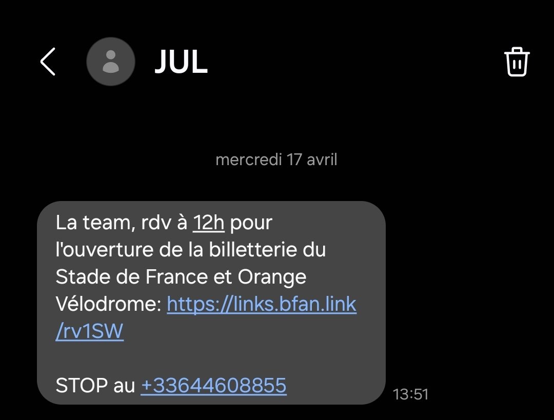 KevCost62's tweet photo. Merci le J t'es pas en retard toi 😭😭 https://t.co/Zyn91yA56q