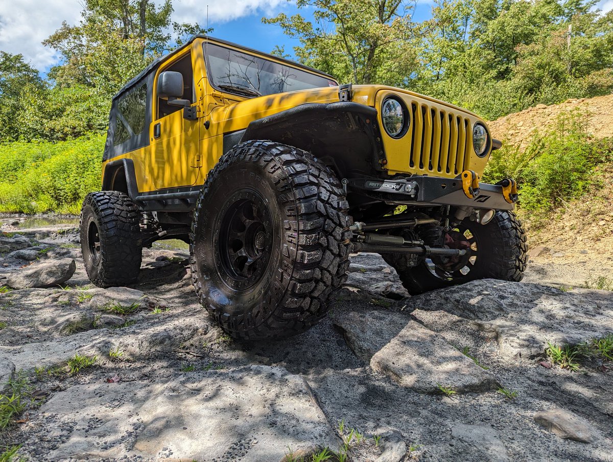 Wheeling Wednesday with a pic from last summer at Raisch Creek PA #jeeplj #ironrockoffroad #jeepsofX