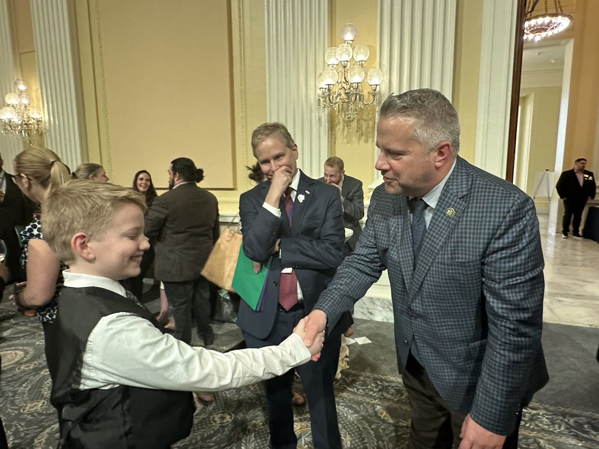 Kristen Donaldson tweet media