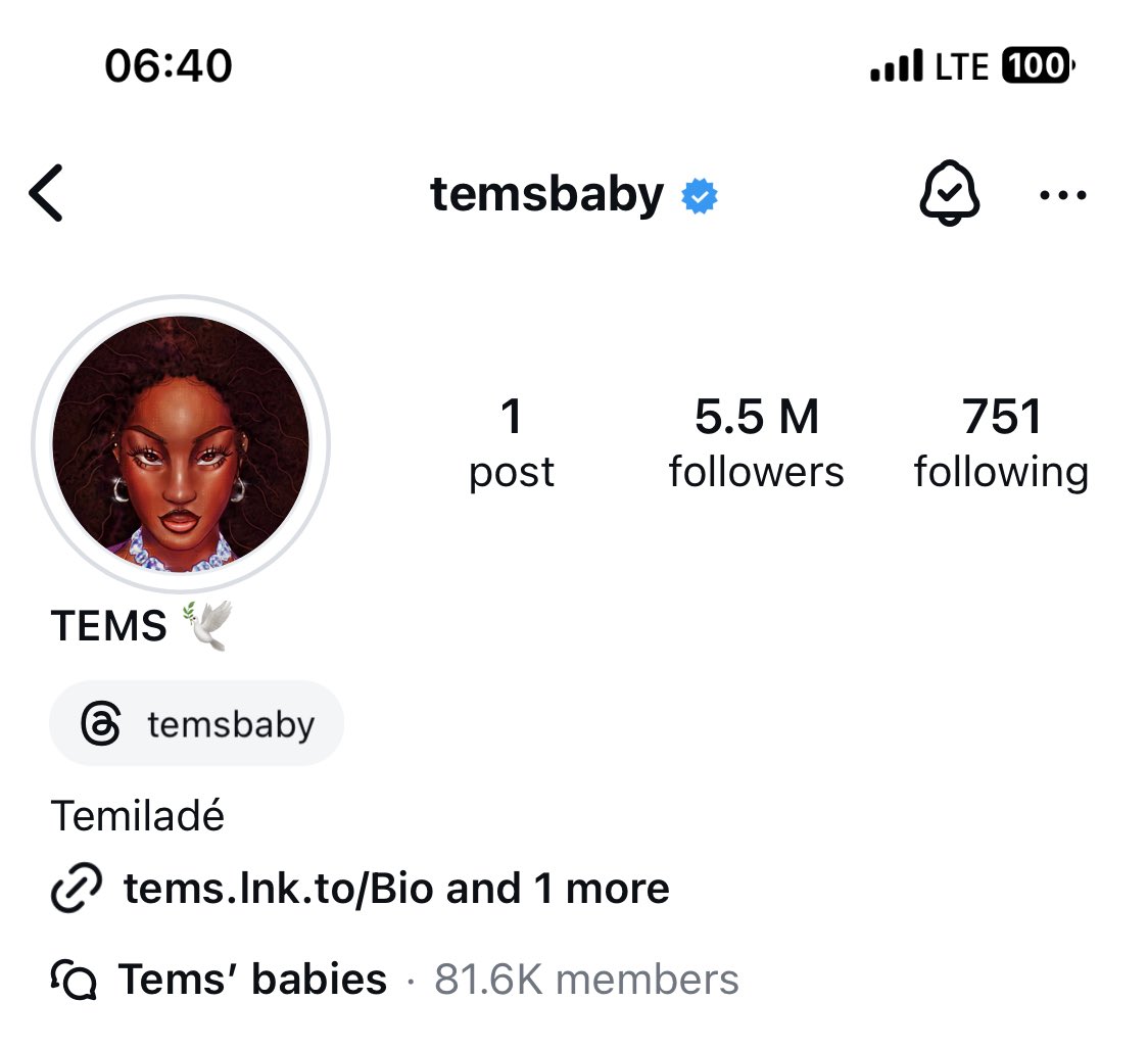 freddiejacobart's tweet image. ☆ Another HAPPY day for me ✨❤️
New commissioned beautiful art pieces for @temsbaby by me 🌸💖💖
I'm so glad to have created these, super happy my big fave loves my work so much! &lt;3