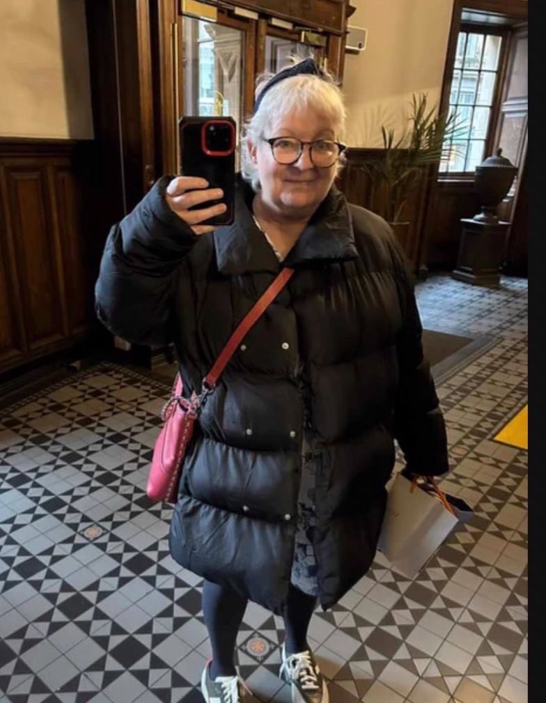 Janey Godley tweet media