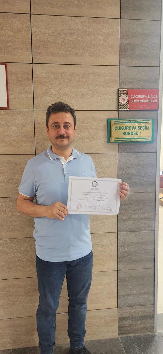 AdemKaragoz44's tweet photo. #Çukurova Yüksek Seçim Kurulu (YSK) Başkanlığımızın takdim ettiği Y. Meclis Üyesi Mazbatamızı aldık.

Sn Cumhurbaşkanımız @RTErdogan ve dâhi devletimin vereceği her vazifeyi, bir emir telâki ederek yapacağımıza ve bu terbiye ile yetişmeye devam edeceğimize söz veriyoruz... https://t.co/IygxXj7f4v