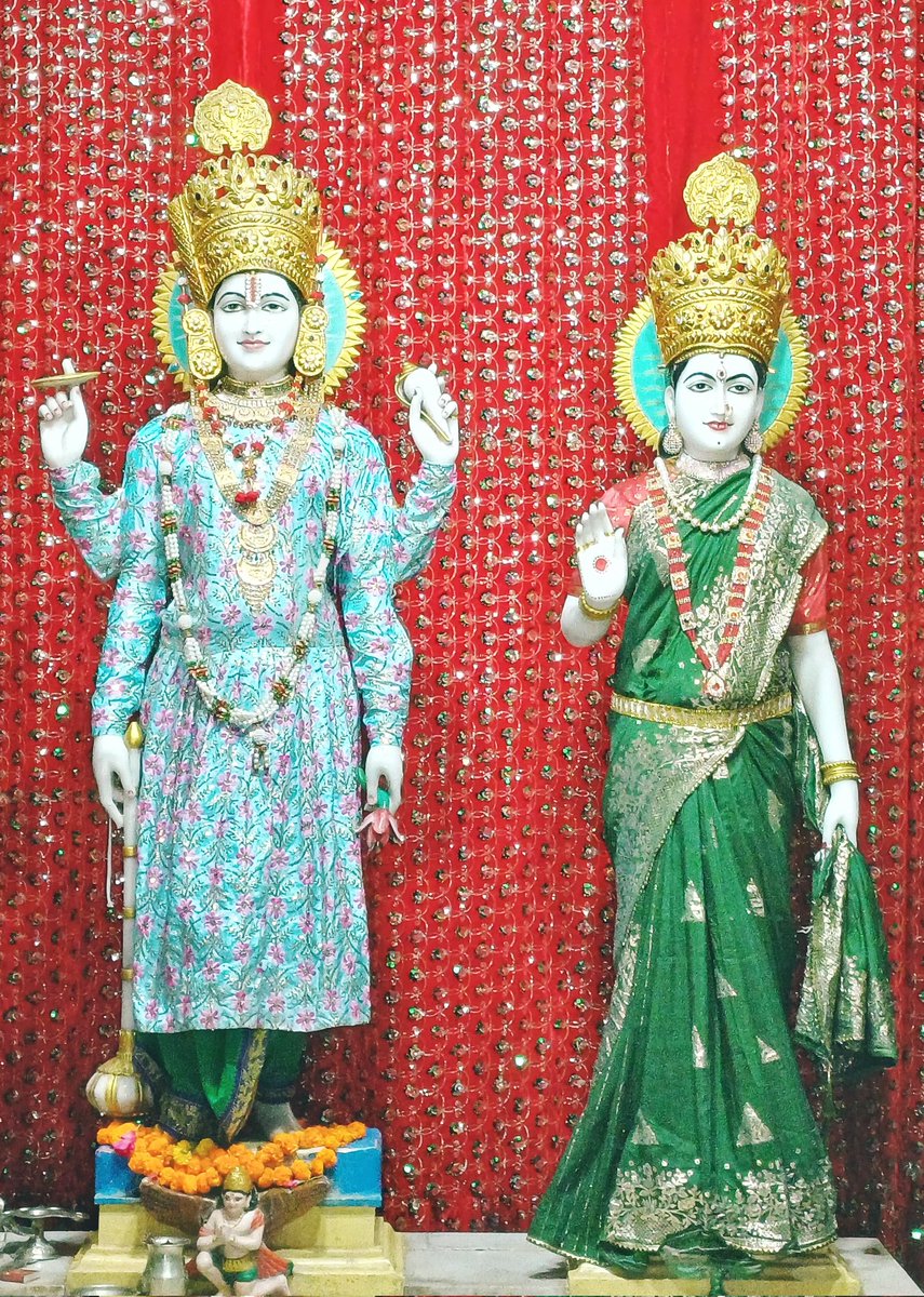 श्री लक्ष्मीनारायण (गोलोकधाम), प्रभासक्षेत्र - गुजरात (सौराष्ट्र) दिनांकः 17 अप्रैल 2024 , चैत्र शुक्ल नवमी(श्री राम जन्मोत्सव) - बुधवार सायं शृंगार 04242185 #lakshminarayan #golokdham