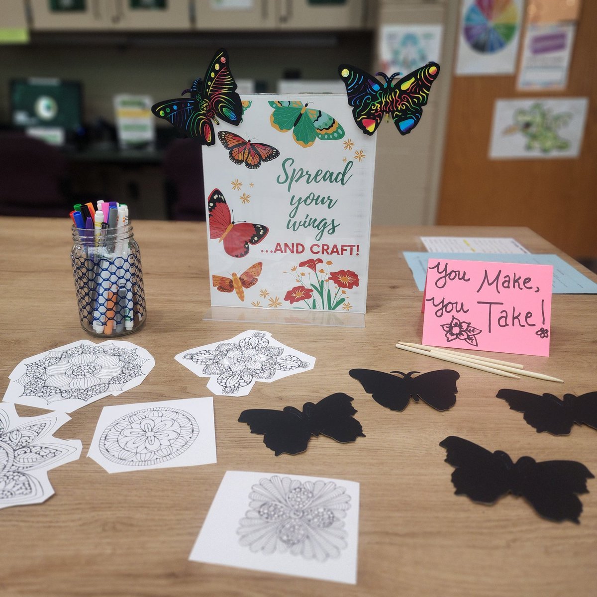 New front table activity! #DragonsRead #lohslc #ProtectTheThunder #AlwaysLakeOrion