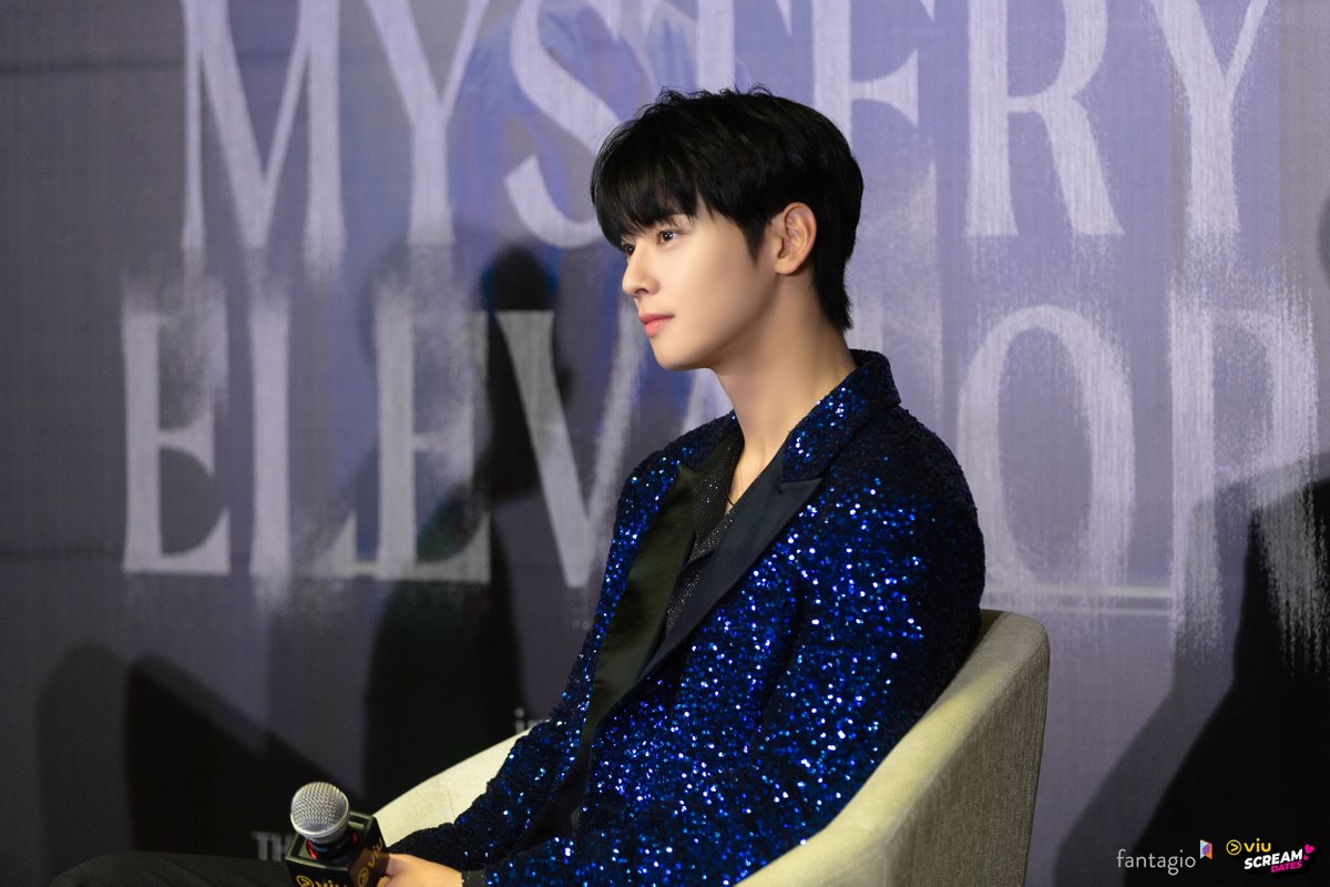 ViuSG's tweet photo. Still missing CHA EUN-WOO? Viu has got you covered with exclusive photos from his press conference that happened over the weekend 🔥 Our hearts are still racing from seeing him in person ✨We hope he’ll be back in Singapore again soon!

Check out our Facebook for more photos. https://t.co/9rCpuw1rku