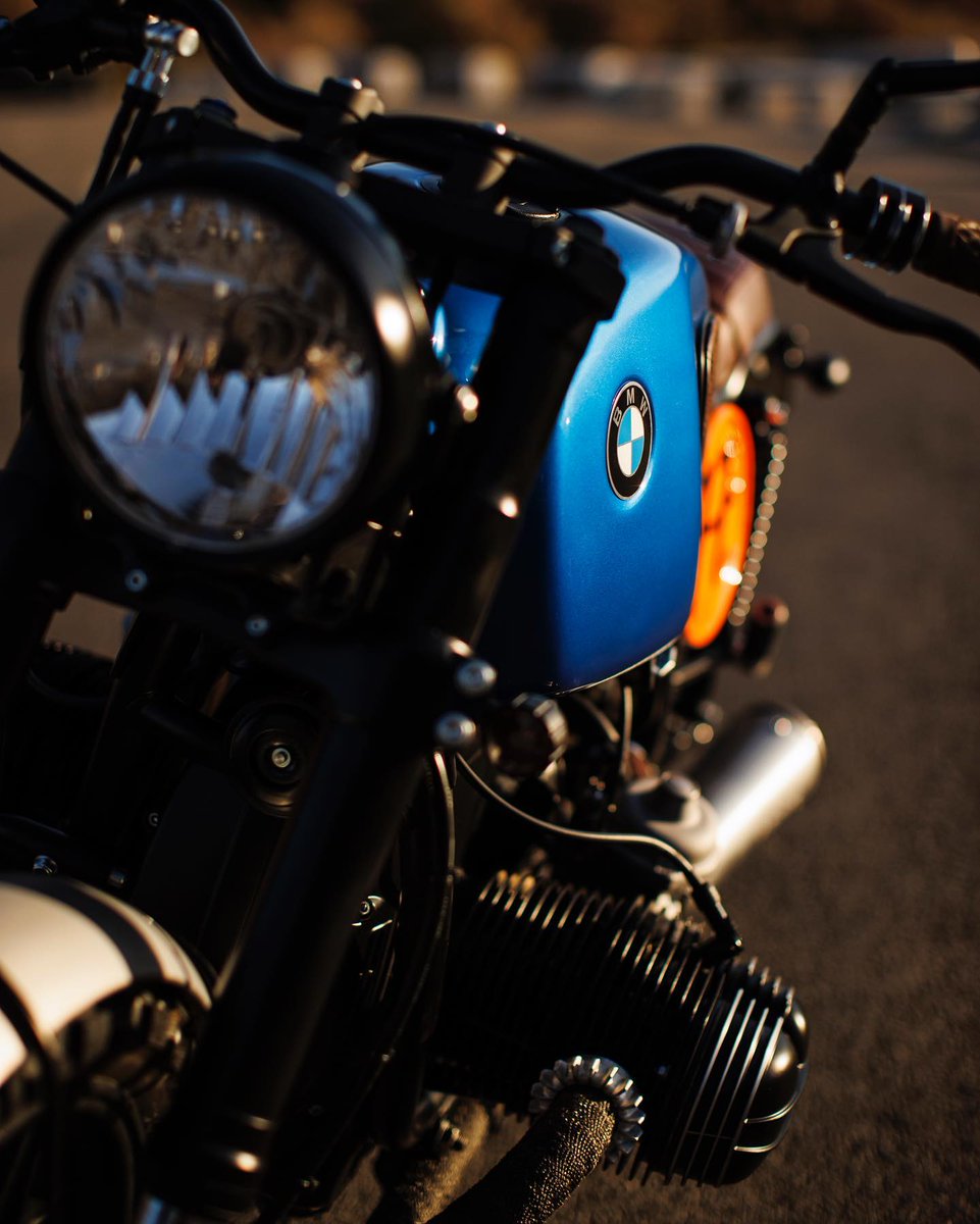 💙🧡

caferacerdreams.es/en/motorcycle/…

#CRD132 #caferacerdreams #BMWcaferacer #caferacer #welovewhatwedo #shippingworldwide✈️🌎