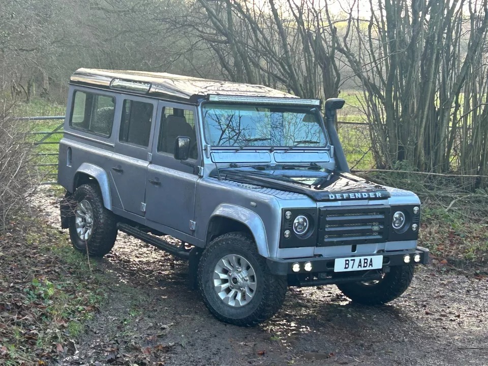 Ad:  Land Rover Defender 110 200tdi 
On eBay here -->> ow.ly/kgMZ50RhVNg

 #LandRoverDefender #Defender110 #200tdi #OffroadLife #4x4Life #ClassicCars