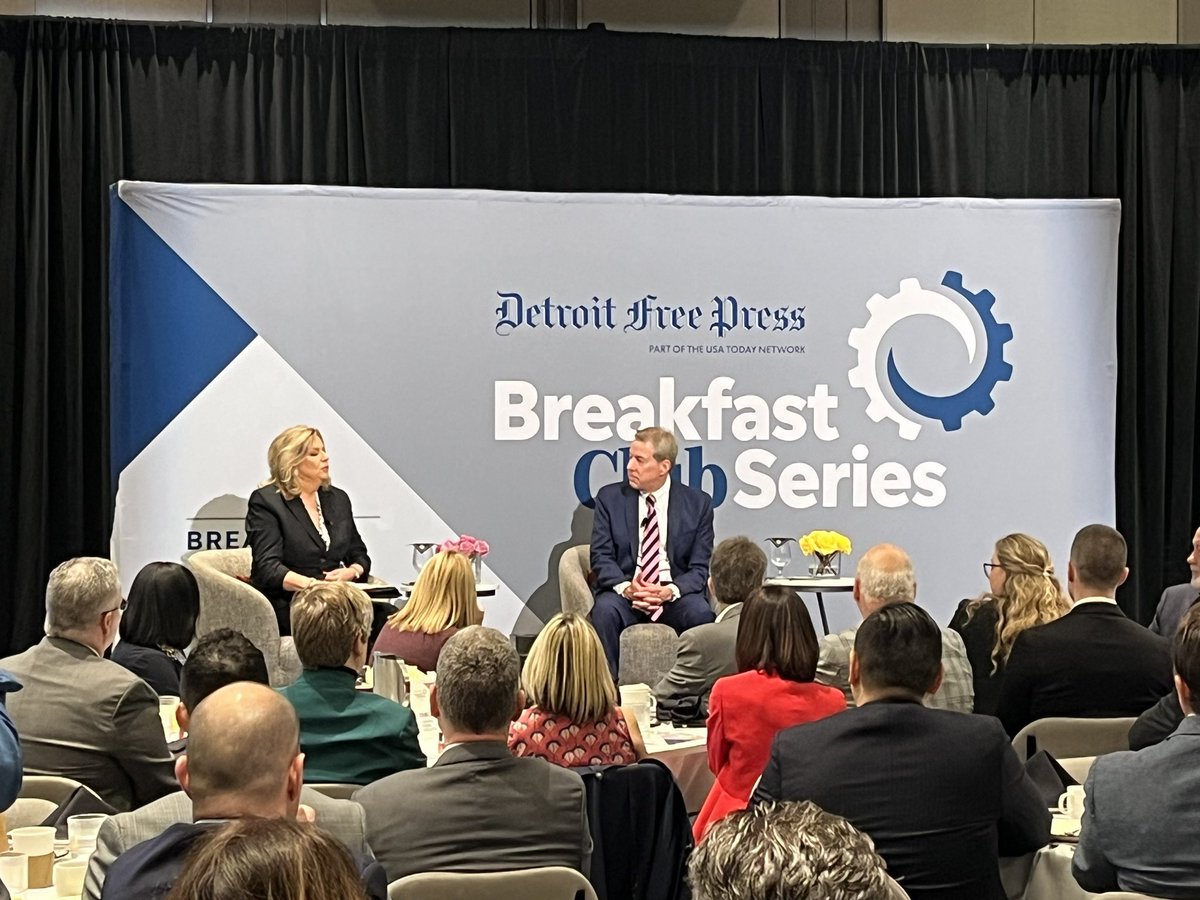 .@Ford’s Bill Ford and @carolcain @freep Breakfast Club Series this morning. @MICHauto @DetroitRegional @DetroitChamber