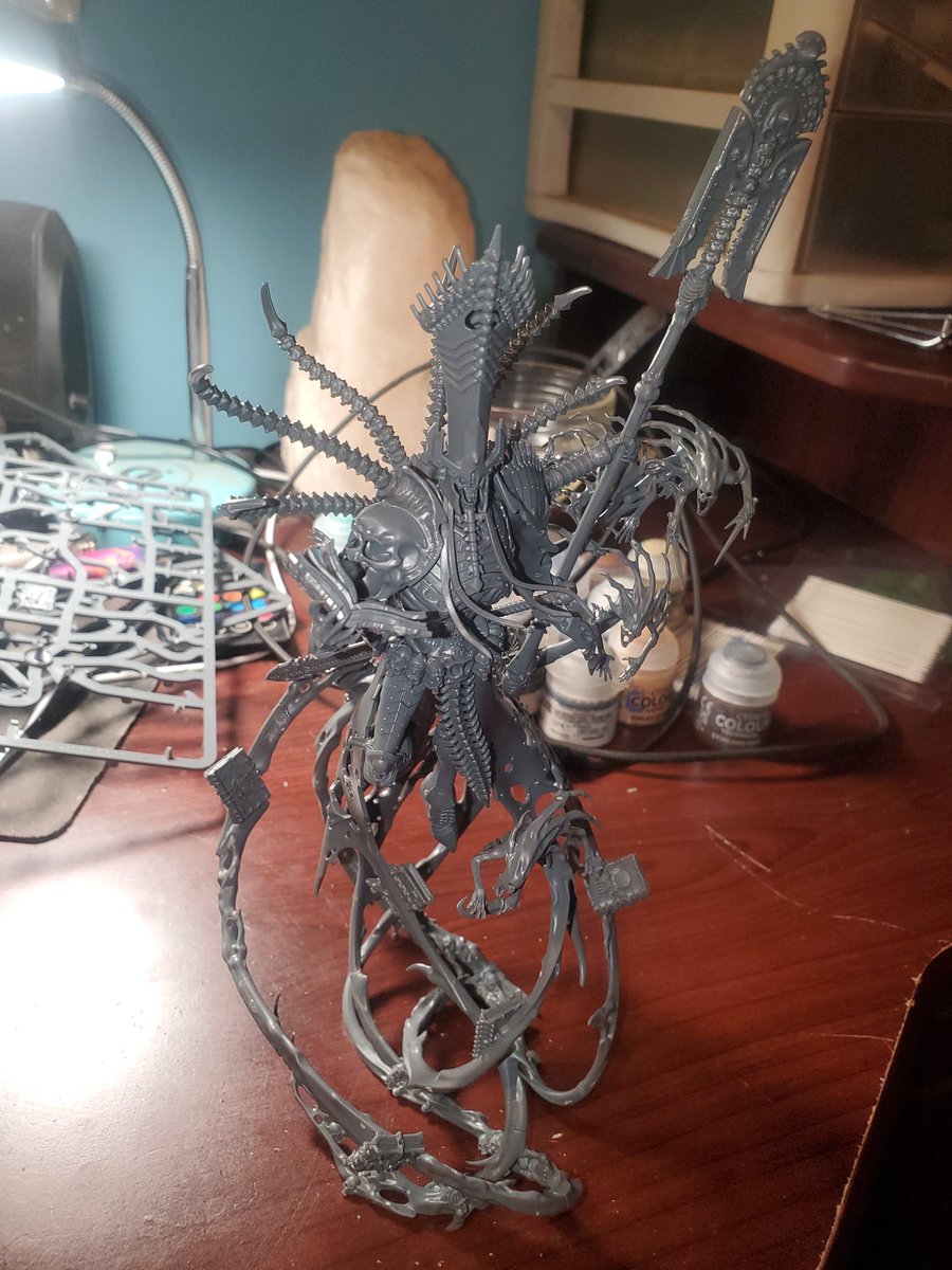 saga69420's tweet photo. I've gotten sucked back into painting warhammer miniatures. I've got alot of work to go before he is finished but he has been started.
Excited to be working on these again. 

Nagash https://t.co/7YHLKDk1Kc