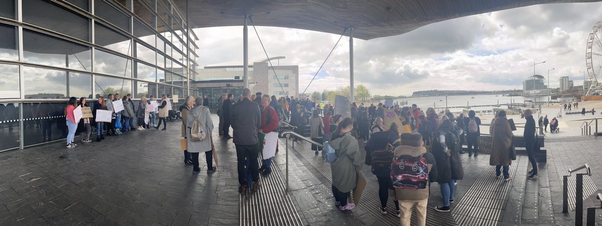 Great turn out for the #StolenLives protest outside the Senedd