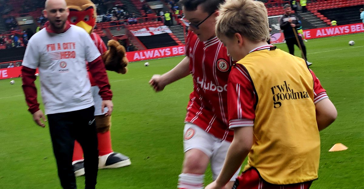 Great to see the @BCCP_Football got out on the pitch at Ashton Gate this past weekend, to help celebrate the fantastic work the @RobinsFound and their supporters are doing. Proud to see our logo in such great company, showing our support for the BCCPFC team!