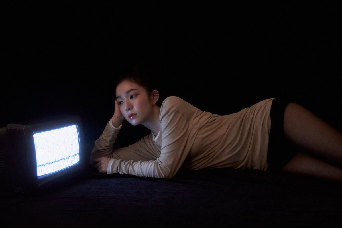 RVsmtown's tweet photo. 1 Page of IRENE - Silhouette

🖼️ 2024.04.26 ~ 2024.05.05
@ 일상비일상의틈byU+
*월요일 휴관

📖🛒
Domestic Mall🍀https://t.co/gDQMNylHTc
Global Mall🍀https://t.co/I70fUtqJ9r

#IRENE #아이린
#RedVelvet #레드벨벳
#IRENE_EXHIBITION
#1_Page_of_IRENE https://t.co/72xIdqLQXG