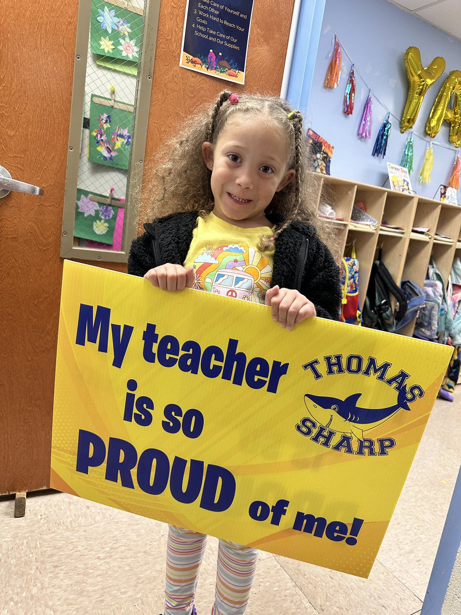 SharkSigns tweet media