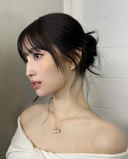 📄 TASAKI’s balance neo Pendant, the necklace that #MOMO worn in her latest instagram post is sold out within an hour on Isetan Mitsukoshi On line [Japan]

Cr : @/64X119 

MOMO FOR MADAME FIGARO JAPON 
#TASAKIxMOMO