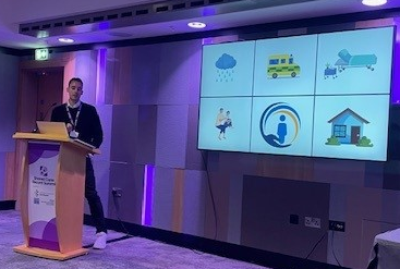 OneLondon4's tweet photo. The @LondonUCP is making such an important difference supporting personalised care across the Capital. Great presentation today by @TomasInce about this work at the National #SharedCareRecord Summit. Find out more about the UCP here: https://t.co/e0cgzOLOpA https://t.co/TI5SeoO9Bp
