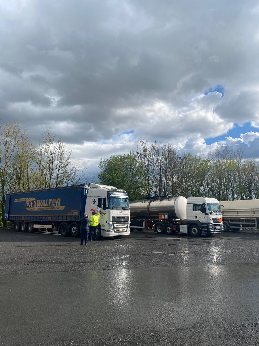 Yesterday, NaVCIS Freight supported colleagues at @PSOSDandG with a #cargo #crime awareness day at @welcomebreak Gretna services - for info about our work to combat HGV related crime - contact us freight@navcis.police.uk