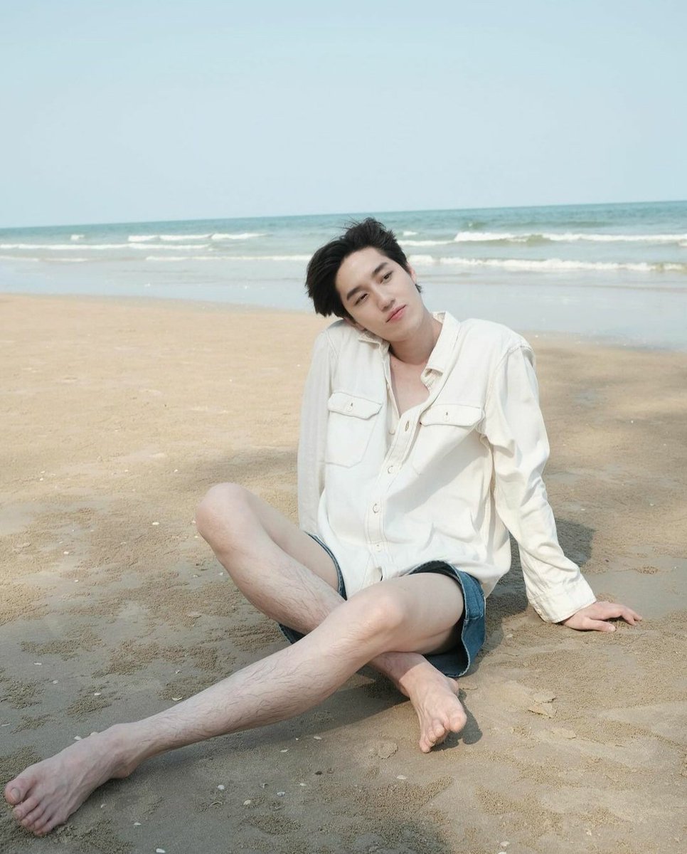 Tor_niran's tweet image. the sea and him🌞
#thanapob_lee 
#Tnpleeconnect