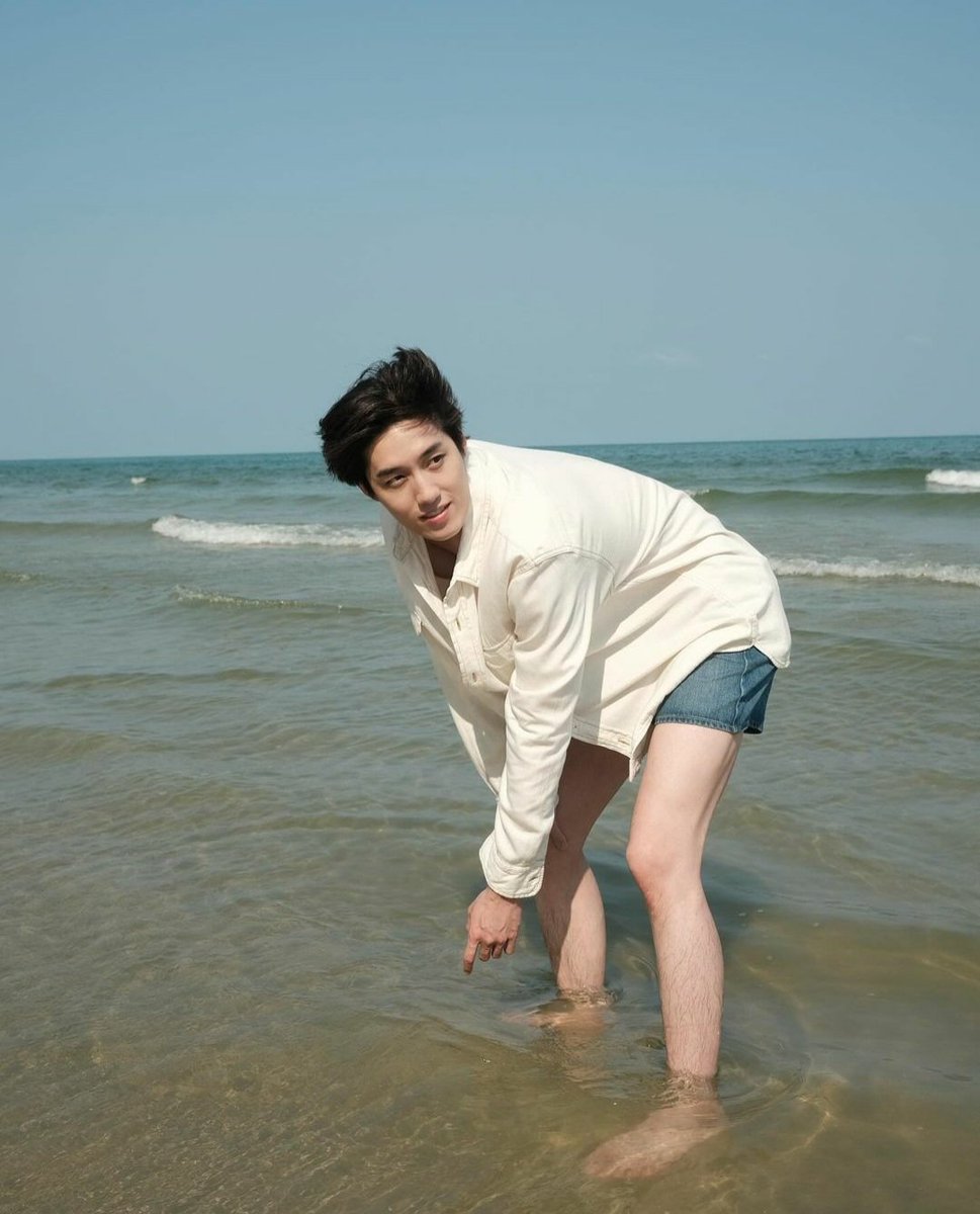 Tor_niran's tweet image. the sea and him🌞
#thanapob_lee 
#Tnpleeconnect