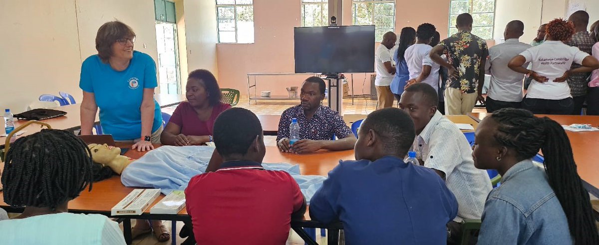 Calling EoE midwives, nurses &amp; doctors interested in getting involved in a #MaternalHealth &amp; Neonatal guidelines project between Uganda &amp; the UK. You’ll need to be able to travel to Kampala late May/early June for a week. Find out more and apply 👇 cambridgeghp.org/opportunity-to…