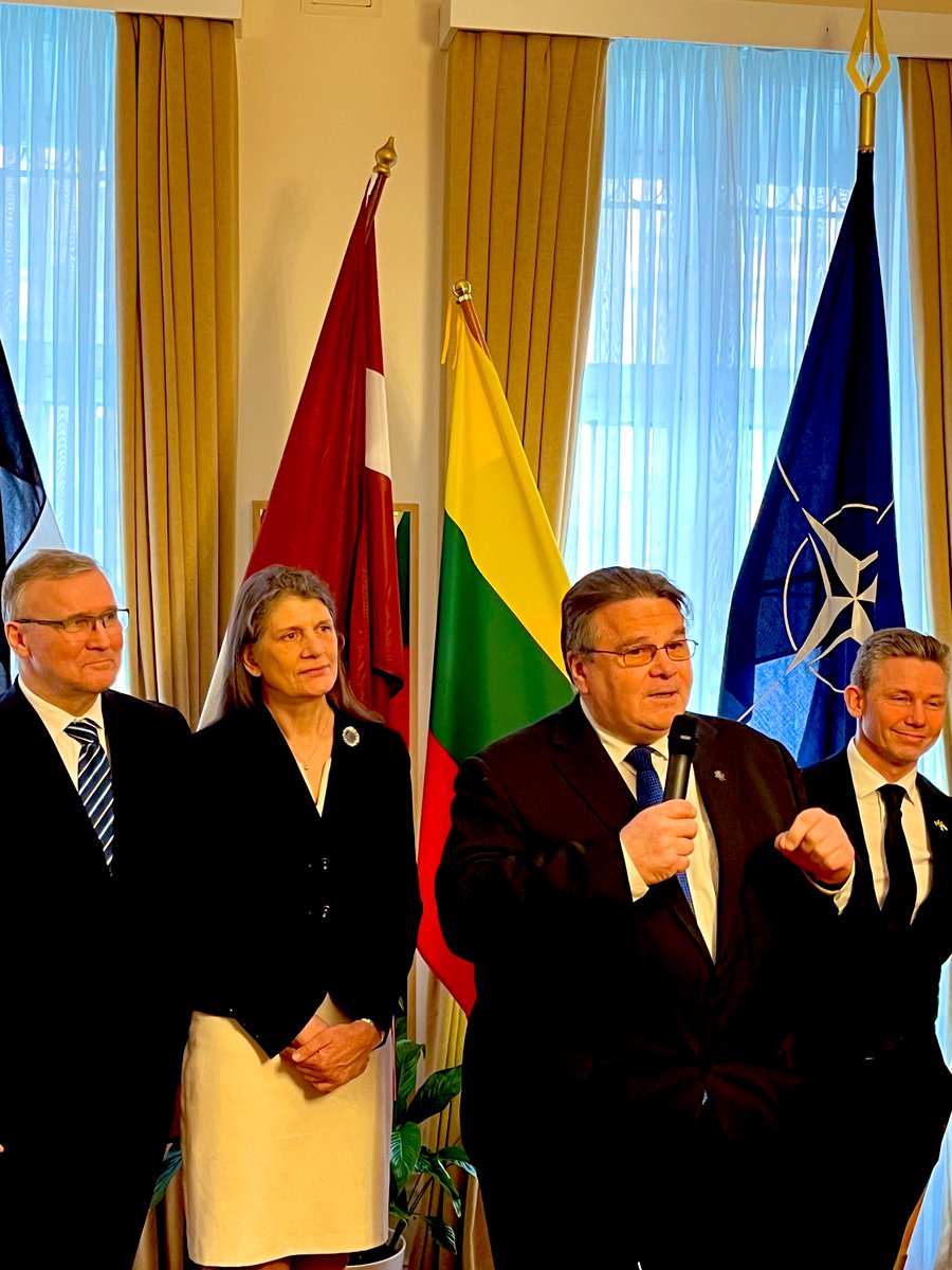 Stockholm today: while 🇱🇹🇪🇪🇱🇻🇧🇬🇷🇴🇸🇰🇸🇮 are celebrating 20 years of #NATO membership, the mission of free & secure Europe under @NATO umbrella will not be accomplished, without 🇺🇦 - fighting for our freedom - joining NATO family. No red lines for own security!#StrongerTogether