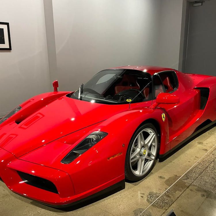 💎 Ecstatic Red Ferari Enzo 💎
🔥🔥A legend of the centuries 🔥🔥
-  2004 MODEL
- CLASSICHE CERTIFIED
-
PRICE @ 3.22M POUNDS
Shipping Available worldwide 
-
#ferrari #luxury #car #exoticcars #cars #Sale #carswithoutlimits #carlifestyle