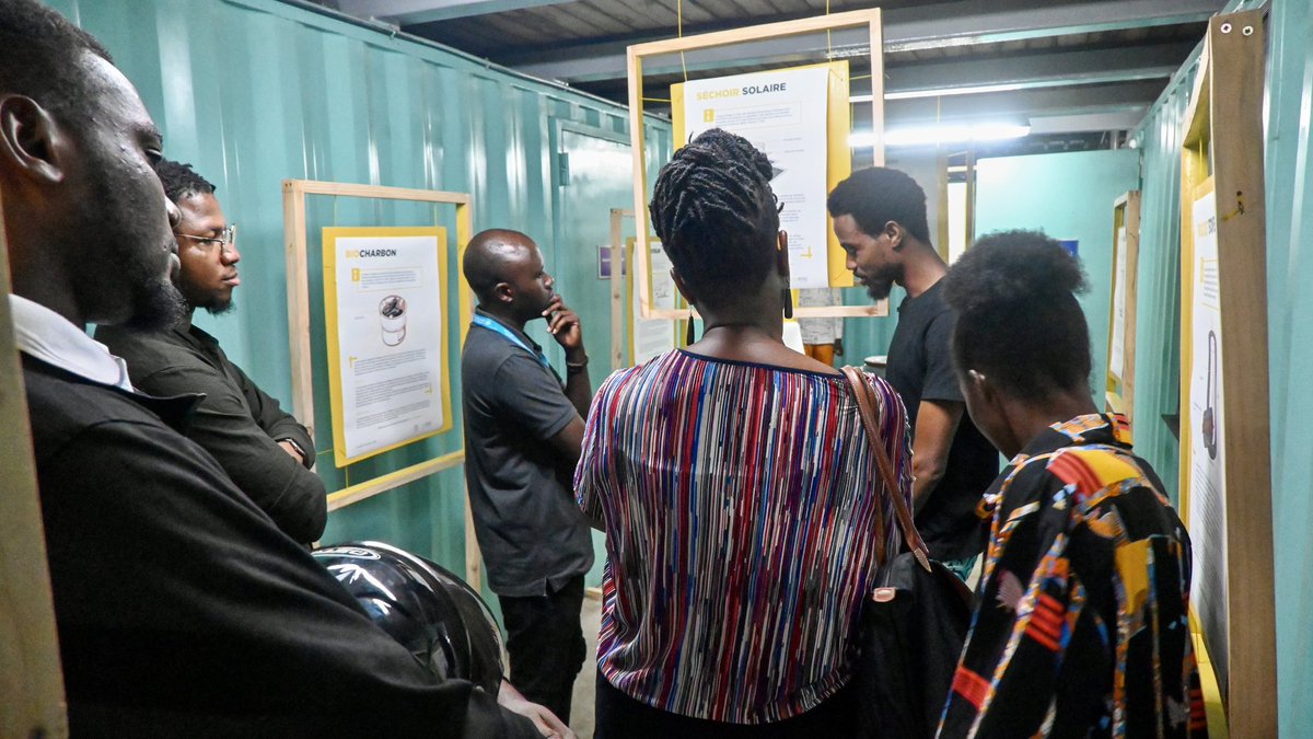 IrokoFablab's tweet photo. Dernière chance pour découvrir la démarche Low-tech et quelques solutions durables pouvant être intégrées dans notre vie quotidienne pour amorcer une transition écologique. 

L'exposition se prolonge jusqu'au 20 avril

#Lowtech #TransitionEcologique #Exposition #InnovationDurable https://t.co/JriQL5nfL5
