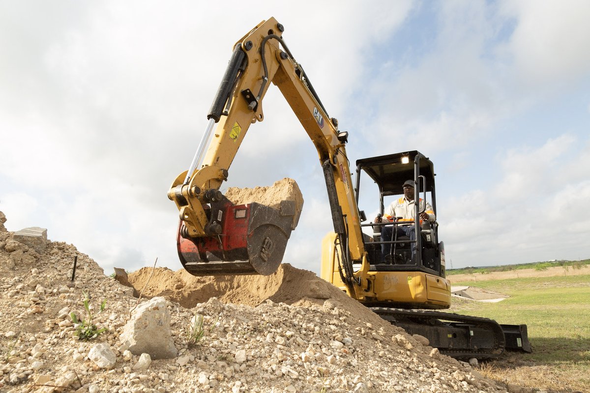 Looking for top-notch rental equipment for short or long term use? You've hit the jackpot with #TexasFirstRentals. We pride ourselves in providing the best from trusted brands! Explore more here: bit.ly/2LW2paM 

 #RentalEquipment
