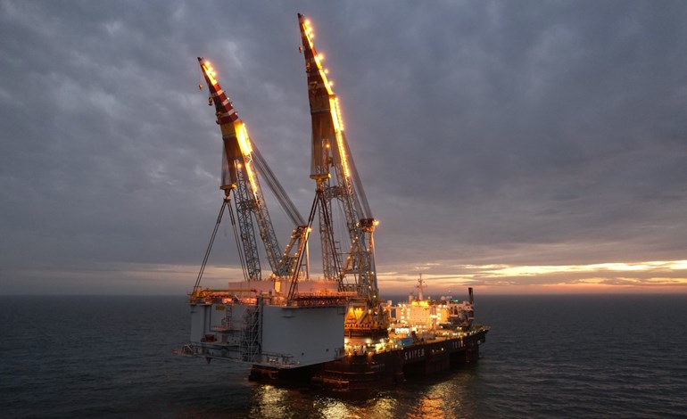 Saipem Installs Second HVDC Platform at Dogger Bank Offshore Wind Farm  energymagz.com/16454/saipem-i…