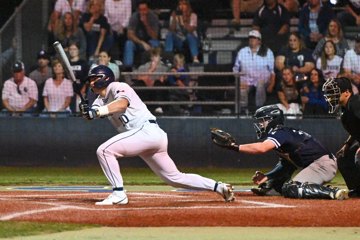 '... it's like Deja Vu all over again'....Yogi Berra... again, the last man with a bat, driving in the winning run........GAGE !.......more pictures tonight.....