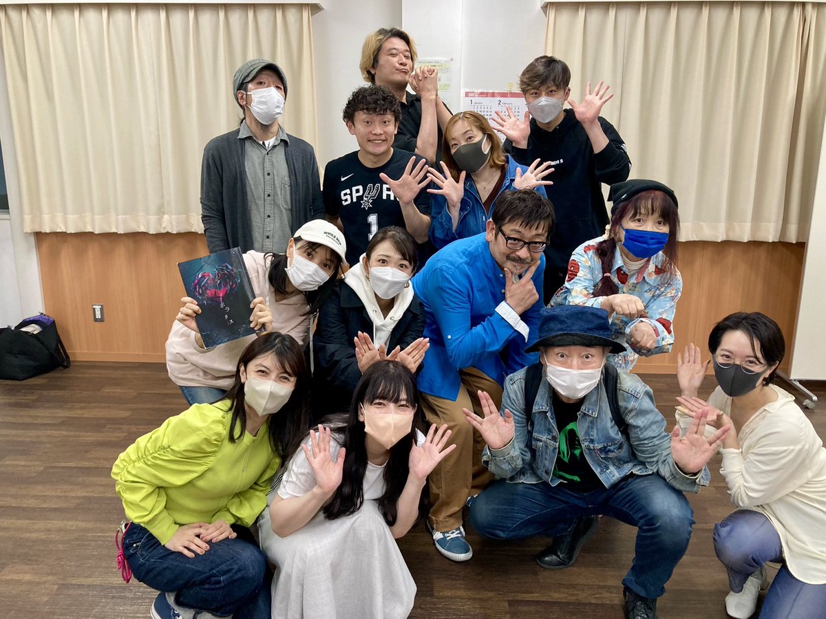 kikitagari15's tweet image. ほんばんまでとおかほどとなりました。

とおしけいこをおこないまして、
こうえんじかんはおよそ
【にじかん】をよていしております。

とちゅうきゅうけいはありません。　

ちけっとあとほんのちょっと。

ごらいじょうおまちしております。

#キキタガリ
#ポラリス