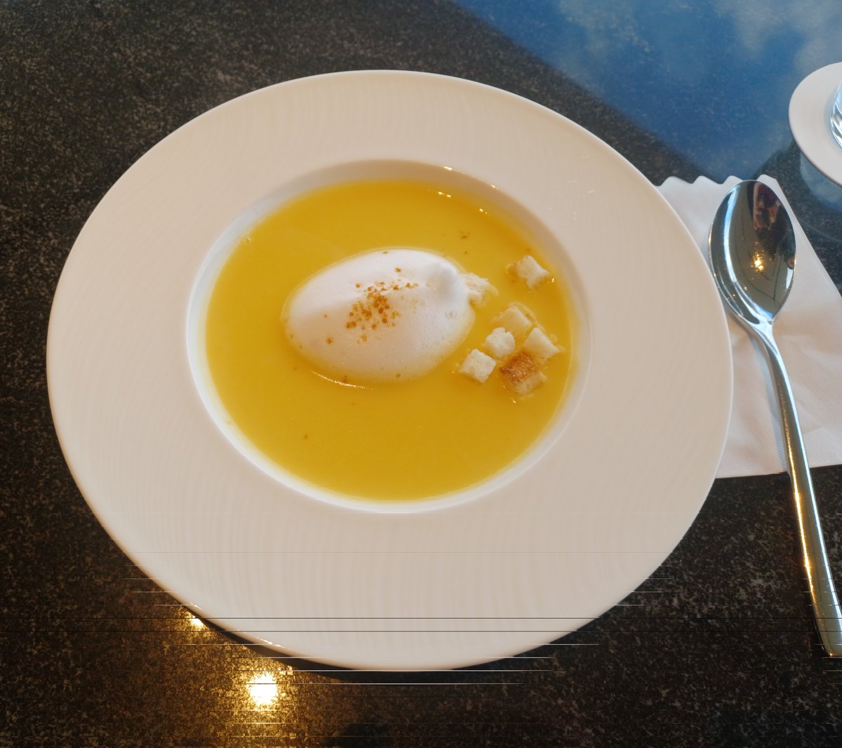 0dd_Odd's tweet photo. Garden Lounge:/本日のランチプレート、クリームコーンスープ

日本平でランチ🍽️天気も良かったから景色がすごくよかった🙆‍♀️ポテト、唐揚げ、カレードリアもあって意外とがっつりめ😏コーンスープもおいし🤍

#静岡グルメ #静岡ランチ #ガーデンラウンジ #日本平ホテル #ランチプレート  #静岡 #ランチ https://t.co/07ZVZFsLwB