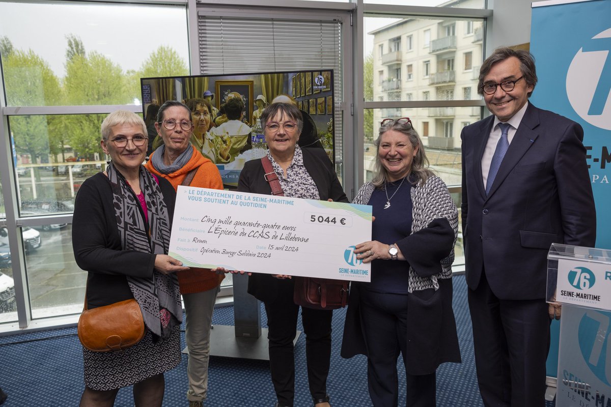 Suite au succès de l'opération Burger Solidaire au @Salondelagri 2024, nous avons reversé l'intégralité des 30 000 € récoltés à 6 épiceries sociales et solidaires. L'occasion de réunir tous ceux qui ont contribué au succès du stand Lin'croyable Seine-Maritime. ⤵️