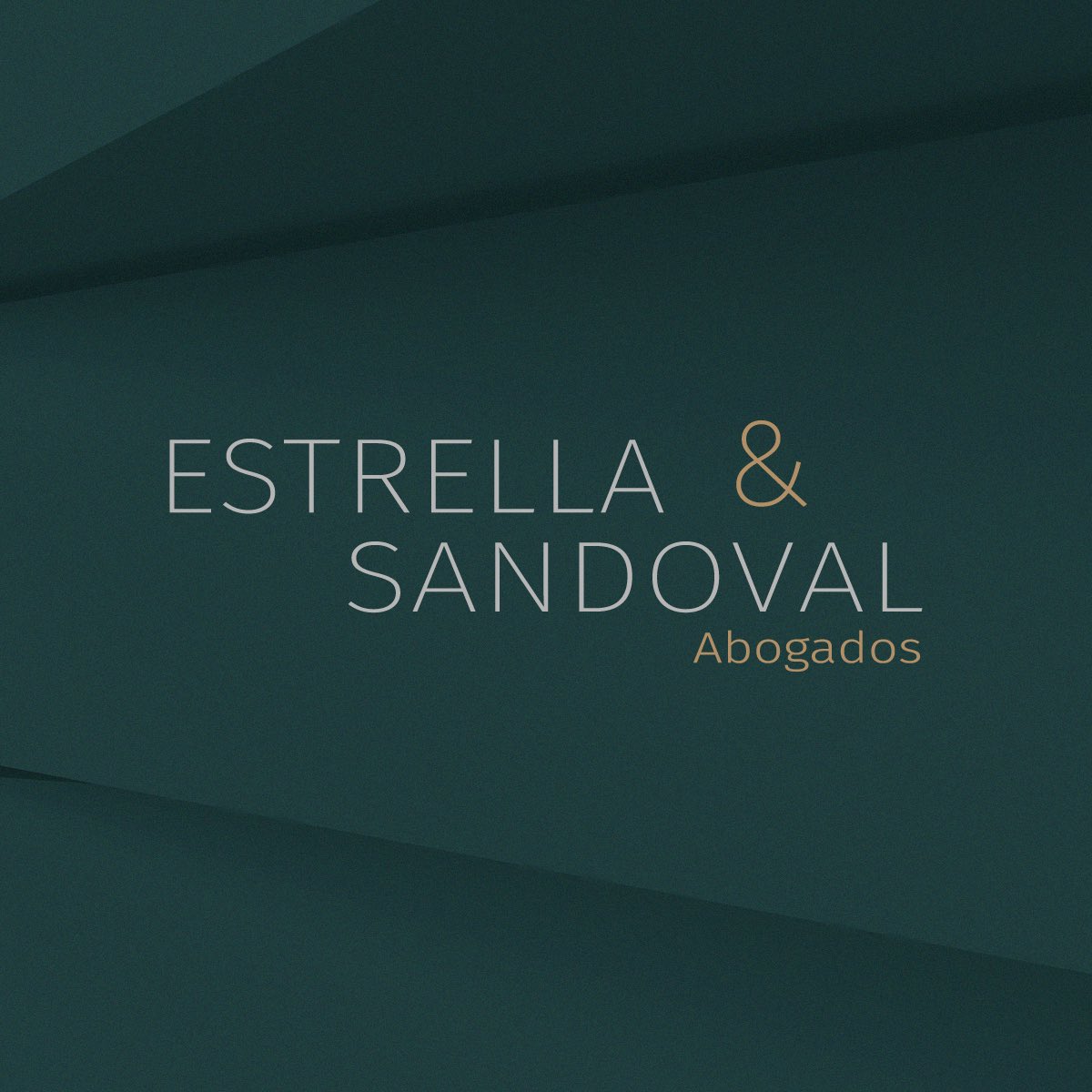josefsandoval12's tweet photo. Me complace anunciar el lanzamiento de Estrella &amp; Sandoval Abogados. 

Somos una firma especializada en derecho de los mercados. 

En el link pueden encontrar información completa sobre nosotros y nuestros servicios: https://t.co/Z5GtCZEm1L 

(Continúa) https://t.co/Ui45F4AxcT