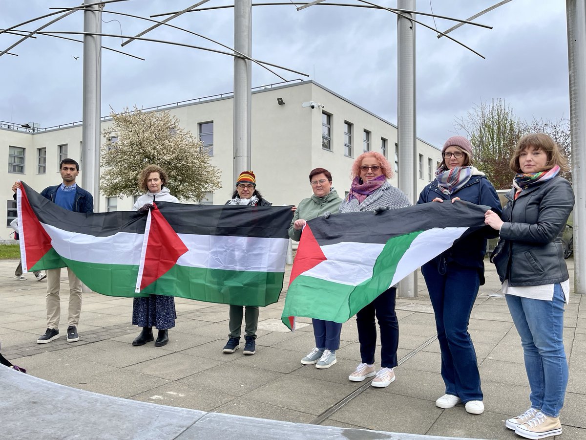 We were out at lunchtime again, holding a peaceful #GatheringForPalestine at the Cork Rd campus of @SETUIreland. Respect to the student Zain who joined us and recited some Palestinian poetry