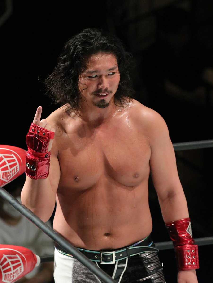 v8ost_P's tweet photo. 悪い顔だ〜〜！
//2024.04.14 品川プリンスホテル Club eX
#noah_ghc https://t.co/dpHyteGMB9