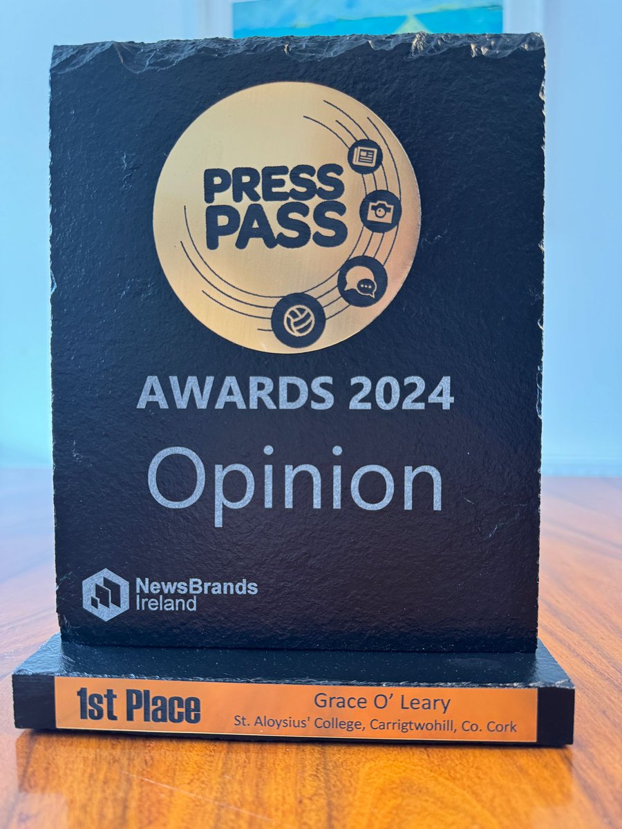newsbrandsirl's tweet photo. #PressPass Opinion category winners presented by @jenoconnell &amp; @IFJCaitriona are: 1st: Grace O’Leary, St Aloysuis College @StAlsCarrig, 2nd Lucy Crean, Coláiste Muire, Ennis @colaiste_muire &amp; 3rd Jasmine McWeeney, Mount Sackville @mountsackville https://t.co/kPLcCoUK2P