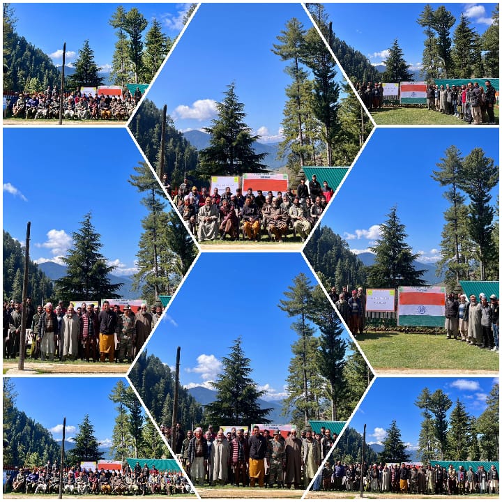 sarali118706999's tweet photo. Youth Club Shrant in collaboration with Zorawar Garrison, #IndianArmy organised a Seminar on the occassion of 'World Heritage Day' at Dherian

#Heritage
#HumsayaHainHum
#SavioursOfKashmir
#Indianarmy
#OnPathOfTransformation
#TransfomingIndia
#IndianArmyNationBuilding https://t.co/p2NJDVNEQK