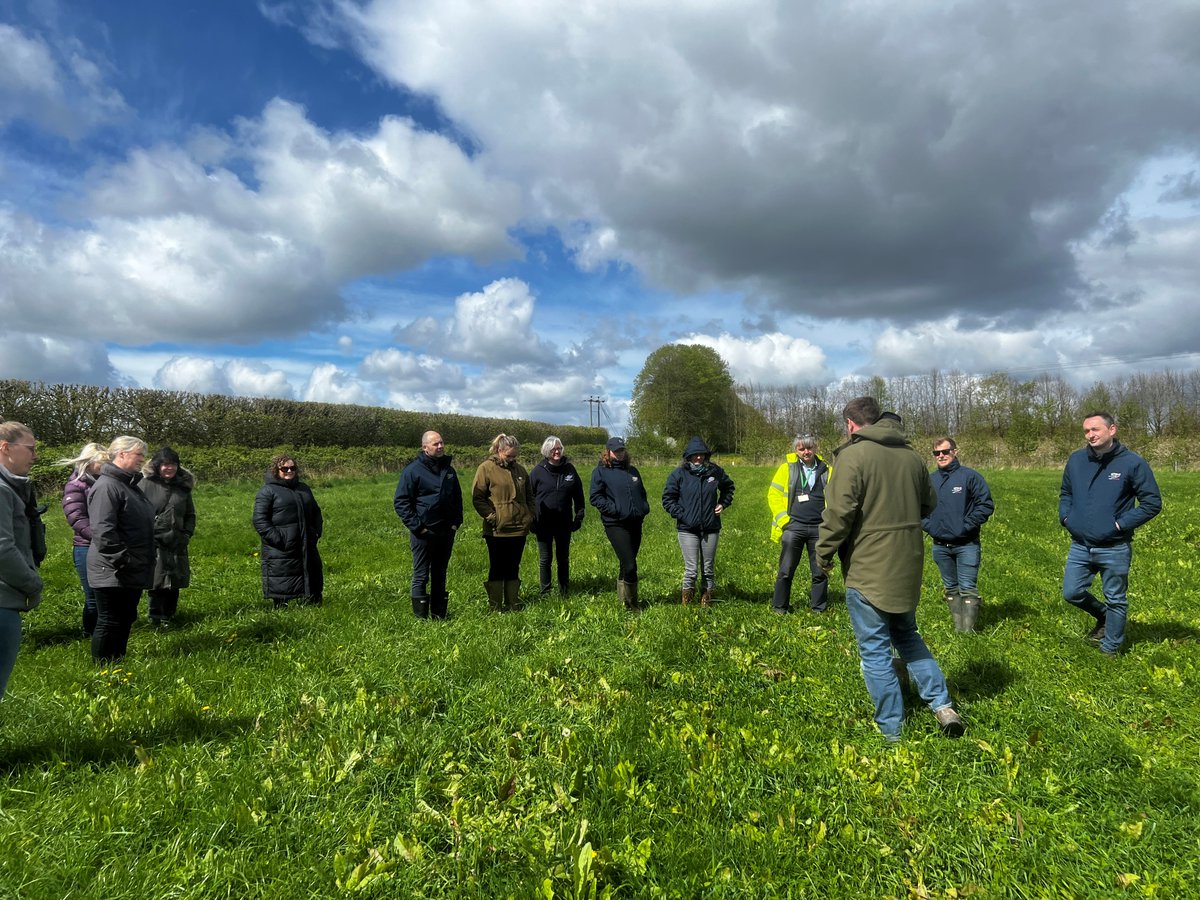 Great couple of days for LEAF Education & @OpenFarmSunday at @waitrose Leckford Estate, a @LEAF_Farming Demonstration Farm. Fascinating farm tour with Andrew, Partner & General Manager (Regenerative Agriculture). An important upskilling & team building opportunity -thank you!👏