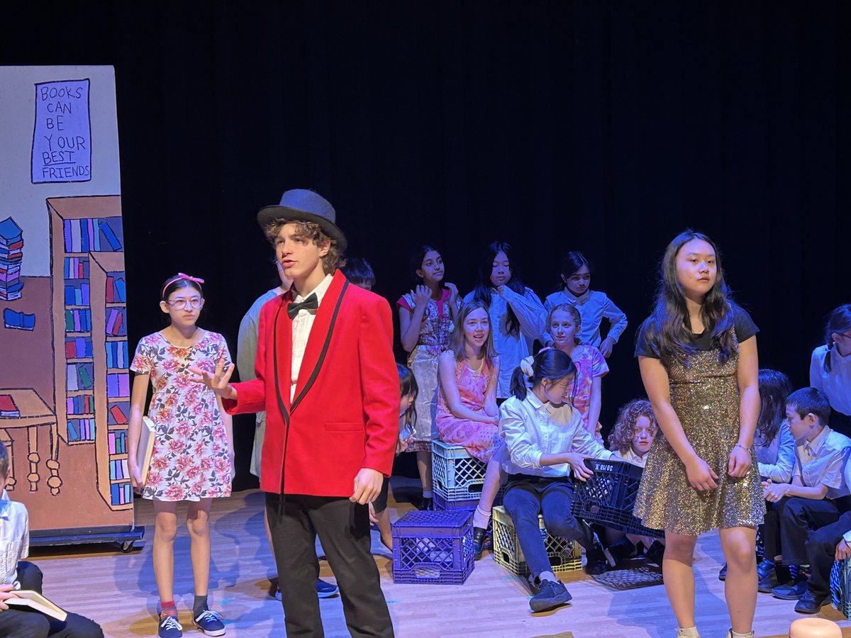 Matilda The Musical Junior opens tomorrow! The talented cast of the Middle School Drama Club can't wait to bring Roald Dahl's story to life for you. Tickets are available here: hgs.ns.ca/middle-school-…

#HalifaxGrammar #GrammarArts #MatildaJr #MatildatheMusical