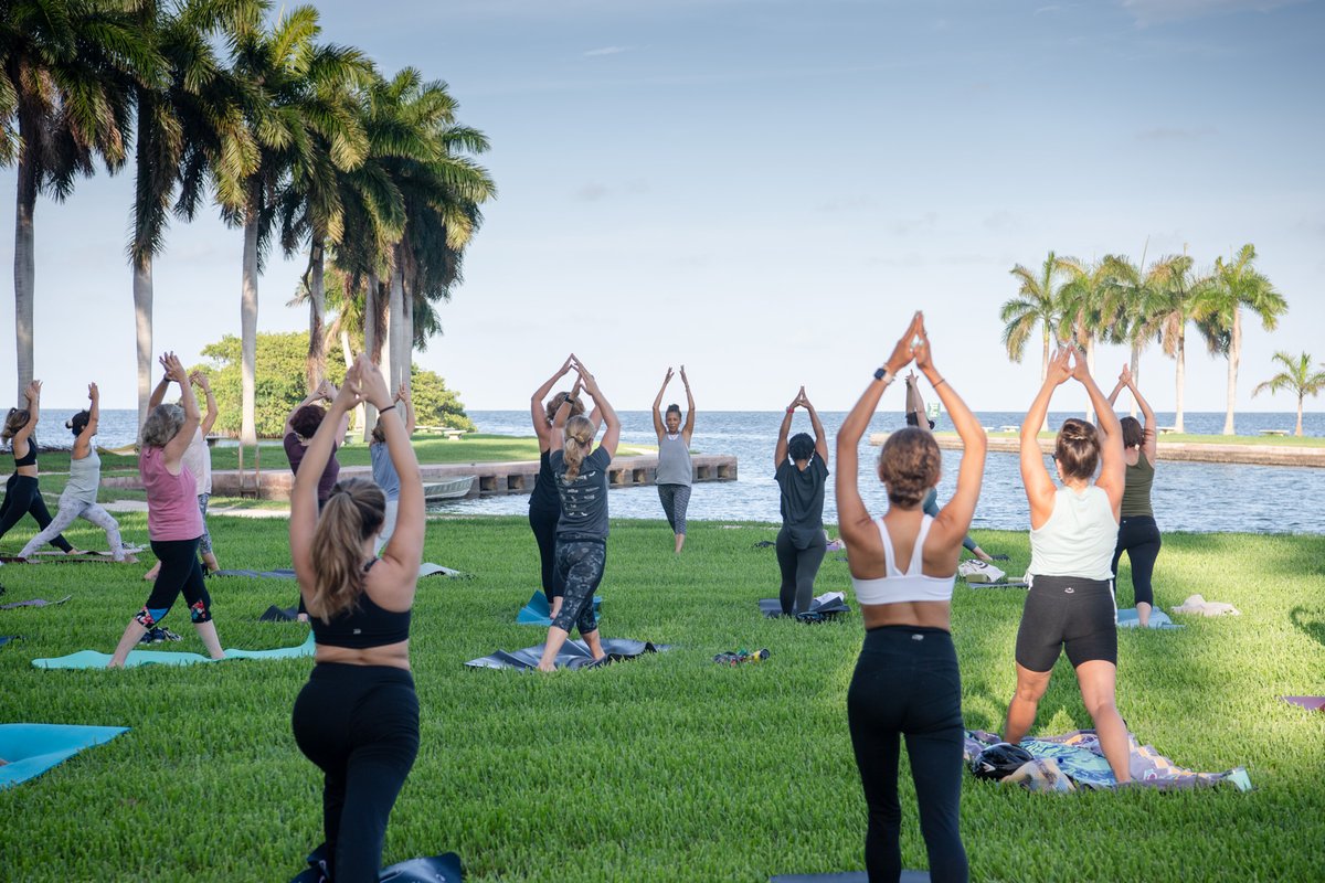 You can enjoy the sunset and end of day while welcoming the full moon at Deering Estate. The Full Moon Yoga series kicks-off this Monday, 4/22. Classes are held on select dates from April - Sept. deeringestate.org/deering-events…