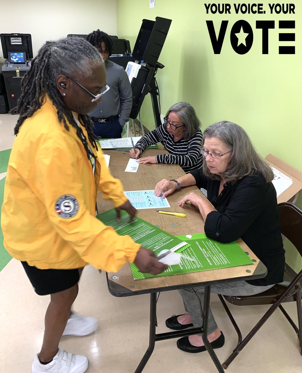 VoteMiamiDade's tweet photo. Li pa janm twò ta pou w aplike! Travayè biwo vòt se eleman esansyèl nan òganizasyon eleksyon, e ou ta kapab fè pati ekip nou an. Aplike jodiya lè w klike isit la https://t.co/mxZnCwvzEP. #Opportunities #MakeItPossible #BecomeAPollWorker https://t.co/Q6JGQjKRiu