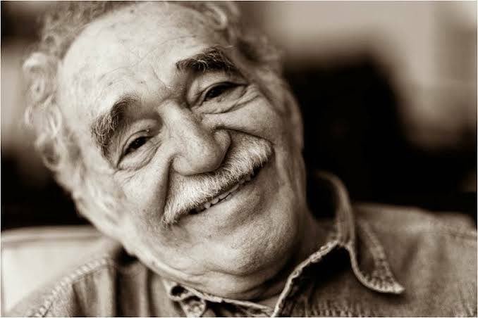 'La vida no es la que uno vivió, sino la que uno recuerda y cómo la recuerda para contarla'. Gabriel García Márquez. Hoy se cumplen 10 años sin el Gabo.