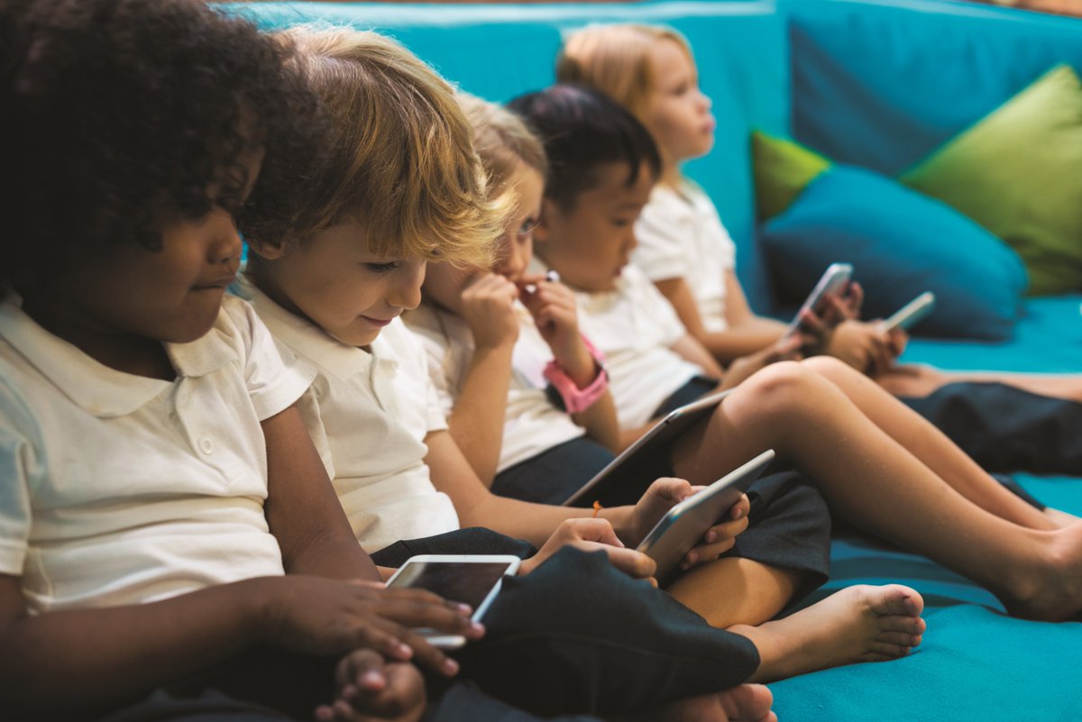 TYKES research project
Understanding Video Sharing Platforms such as YouTube Kids as a key space for children’s digital literacy development
Find out more here bit.ly/tykes #earlyyears #digitalliteracy